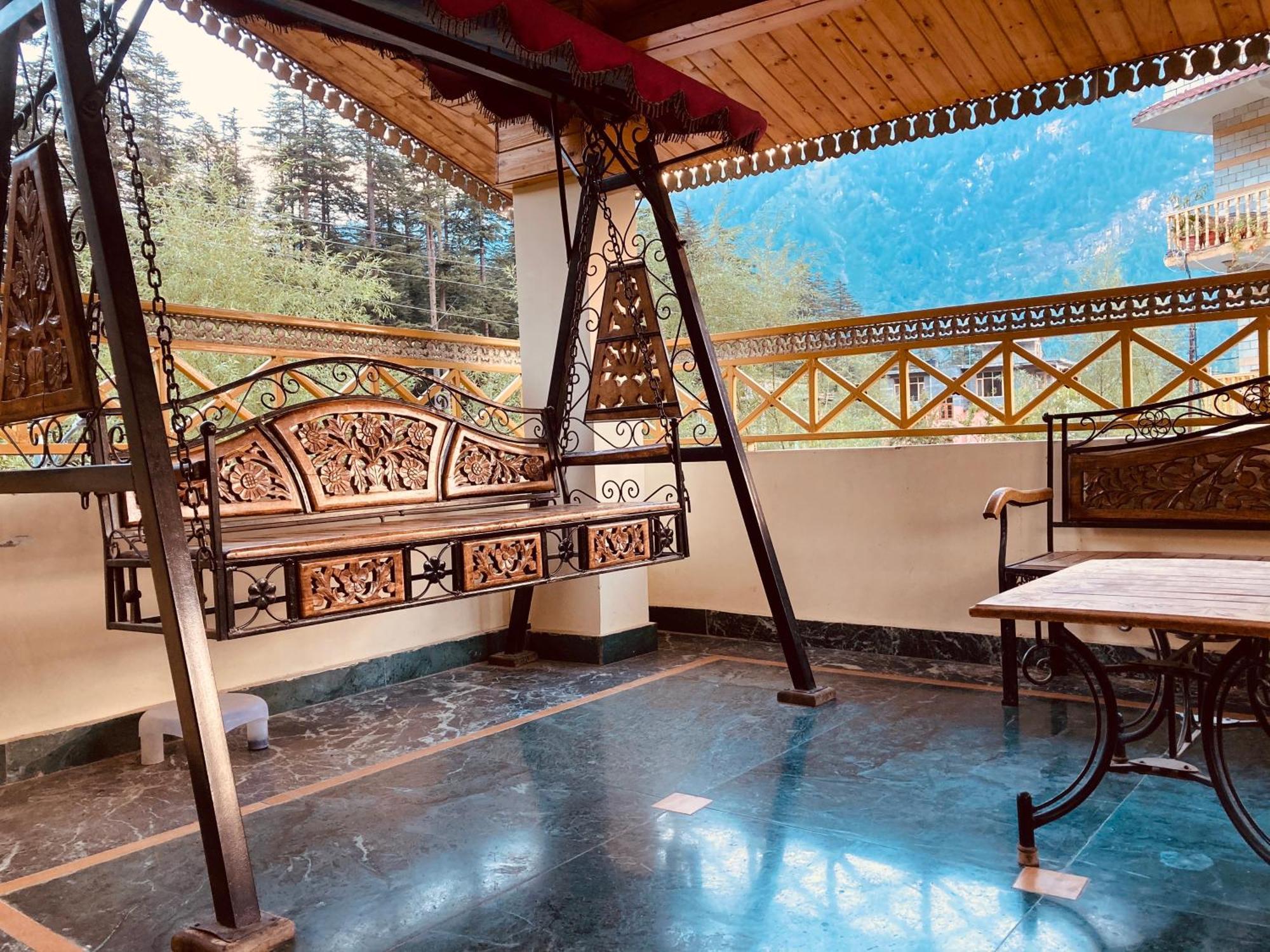 Woods Villa Cottage, Manali Buitenkant foto