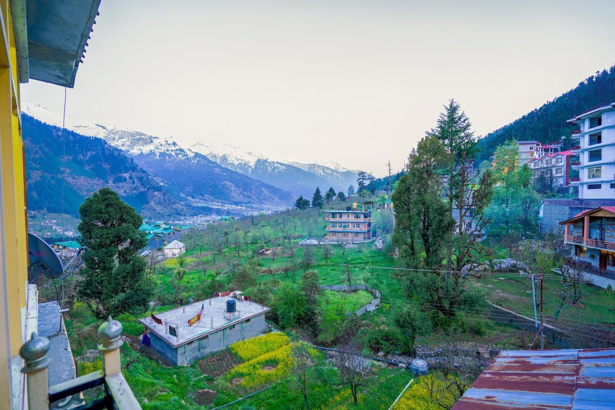 Woods Villa Cottage, Manali Buitenkant foto