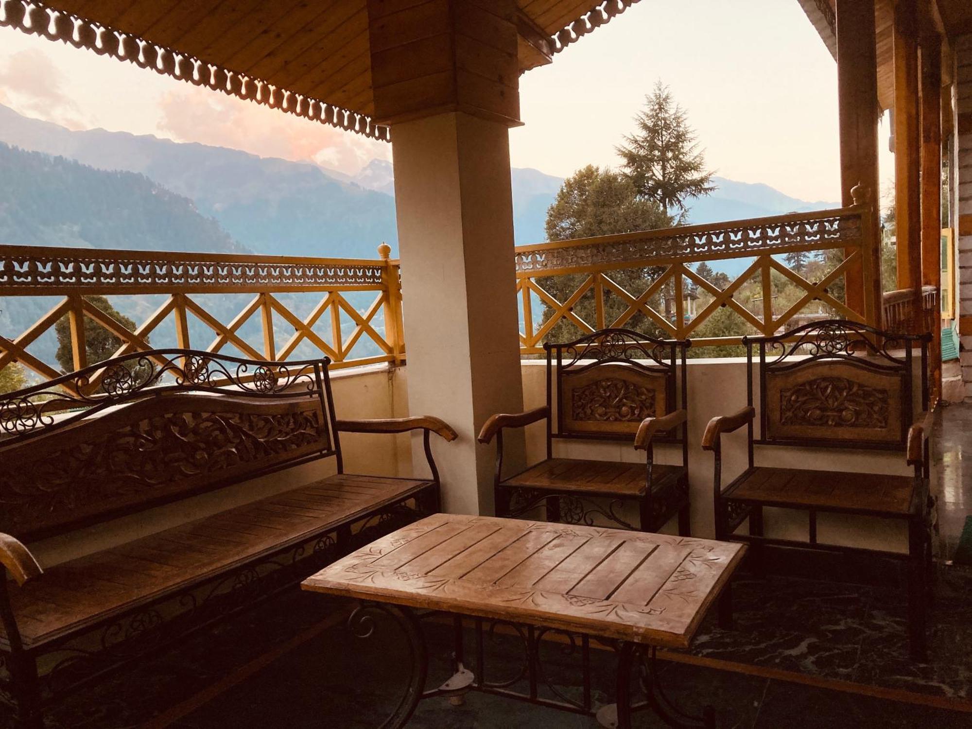 Woods Villa Cottage, Manali Buitenkant foto
