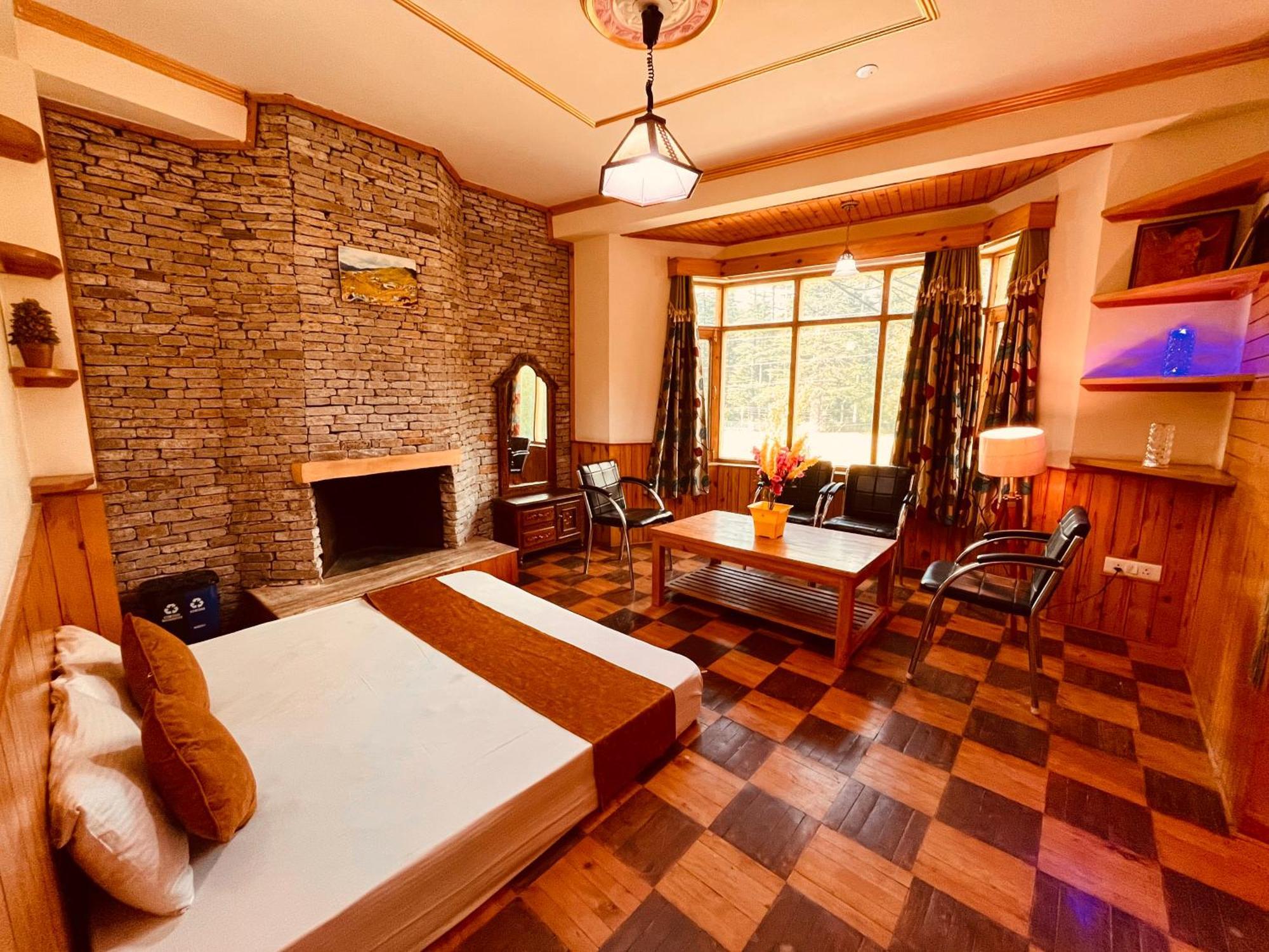 Woods Villa Cottage, Manali Buitenkant foto