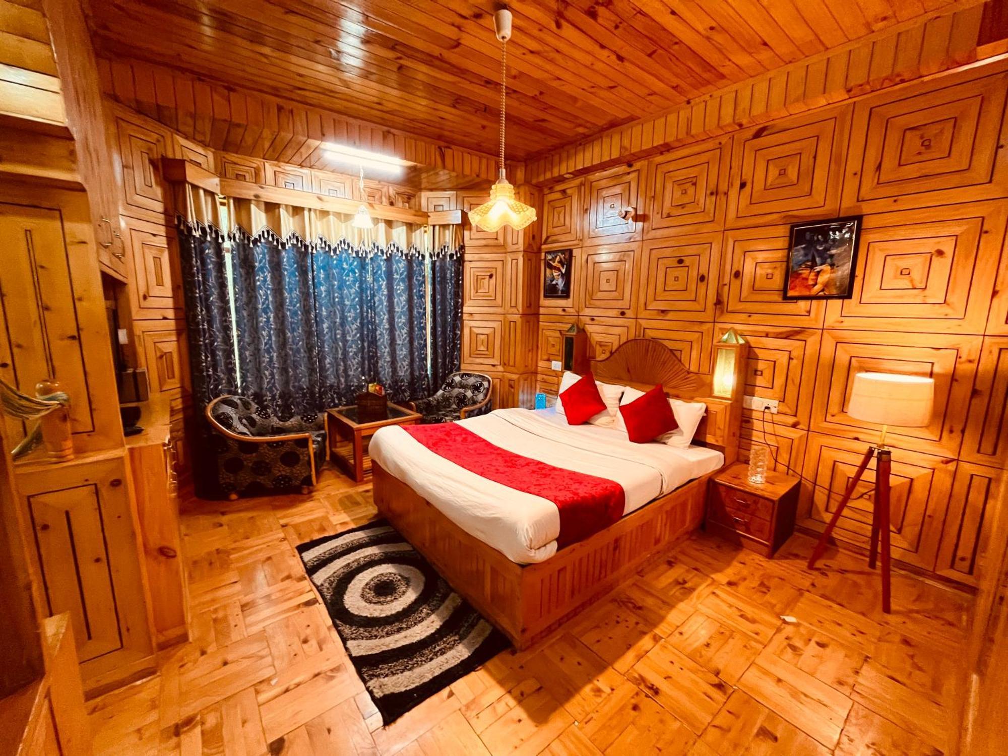 Woods Villa Cottage, Manali Buitenkant foto