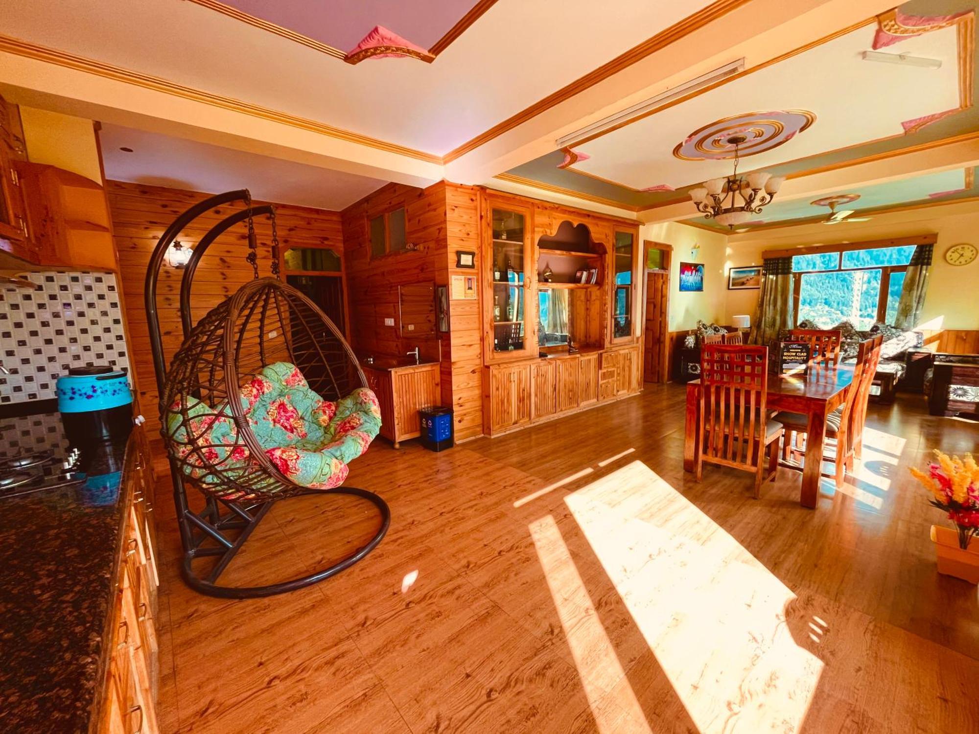 Woods Villa Cottage, Manali Buitenkant foto