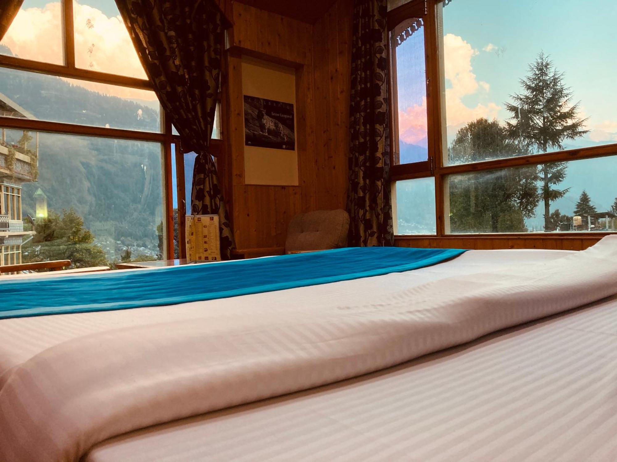 Woods Villa Cottage, Manali Buitenkant foto