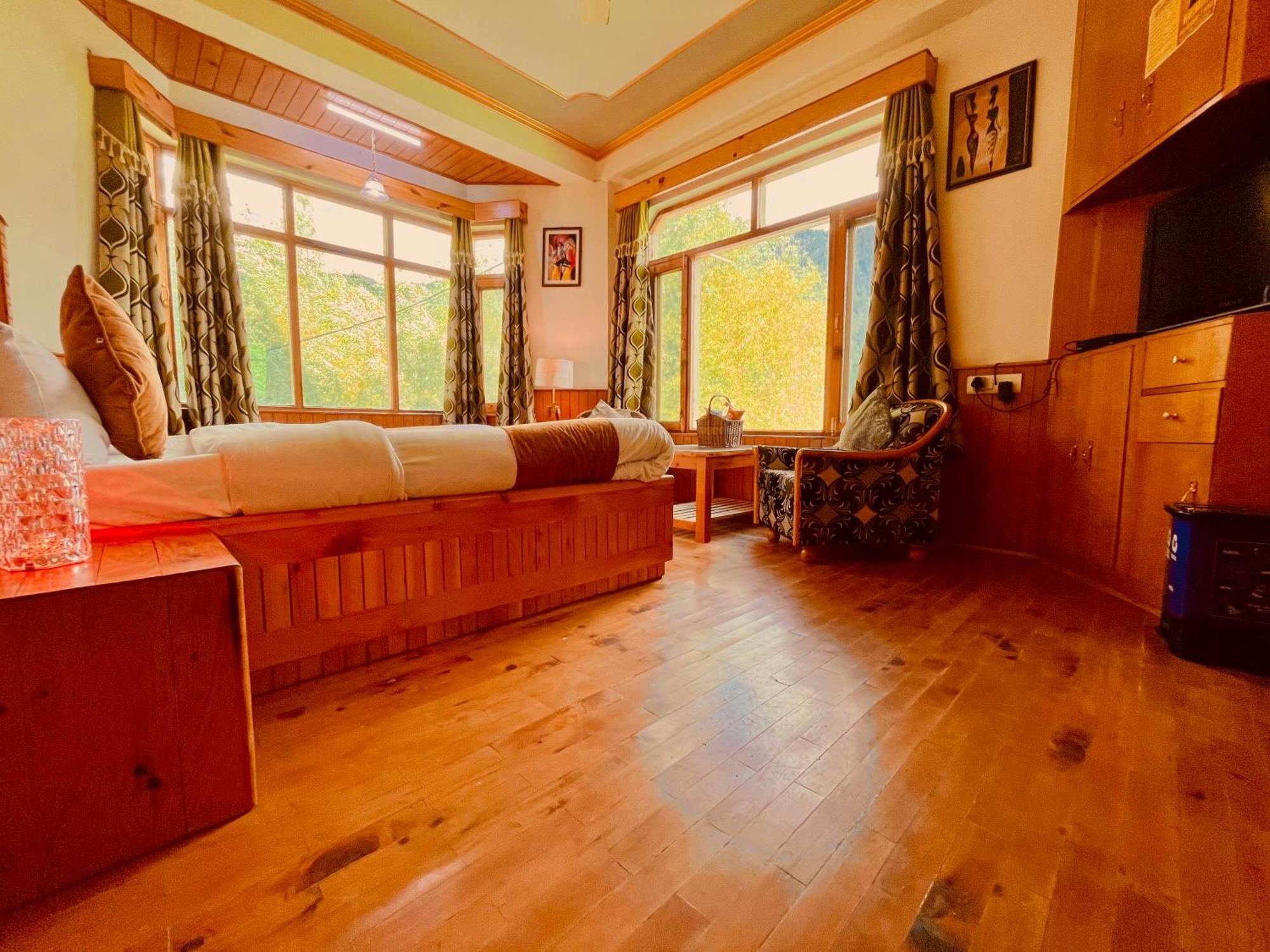 Woods Villa Cottage, Manali Buitenkant foto